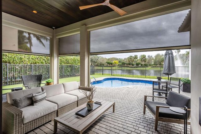 9319 Eden Roc Court, Delray Beach, FL 33446