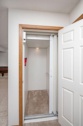 12755 42nd Place N, Plymouth, MN 55442