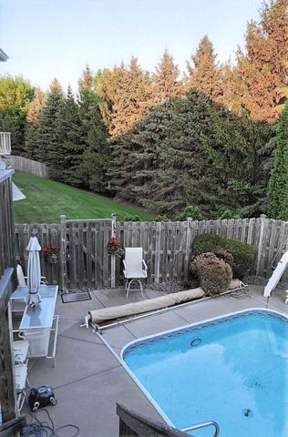 12755 42nd Place N, Plymouth, MN 55442