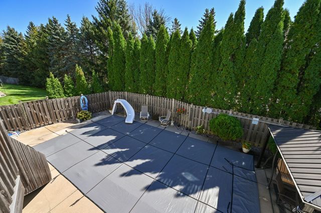 12755 42nd Place N, Plymouth, MN 55442