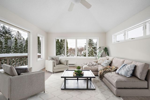 12755 42nd Place N, Plymouth, MN 55442