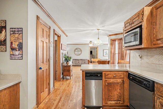 2075 Liebengood Rd, Goodlettsville, TN 37072