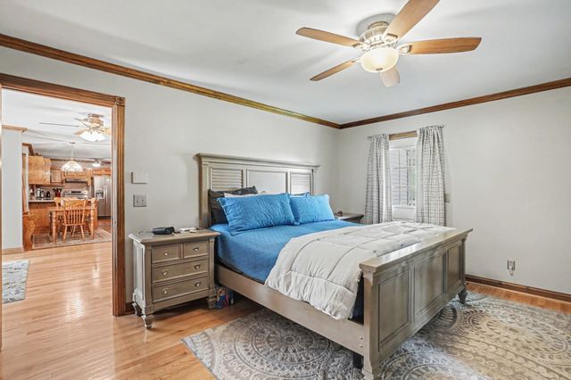 2075 Liebengood Rd, Goodlettsville, TN 37072