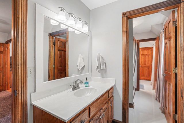 2075 Liebengood Rd, Goodlettsville, TN 37072
