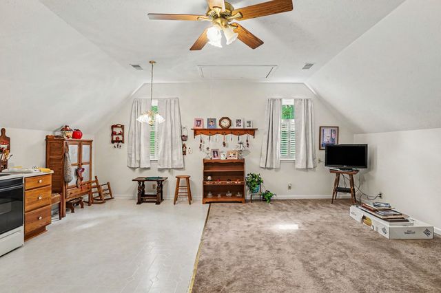 2075 Liebengood Rd, Goodlettsville, TN 37072