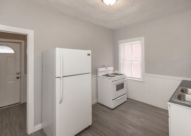 2708 7th Avenue, Rock Island, IL 61201