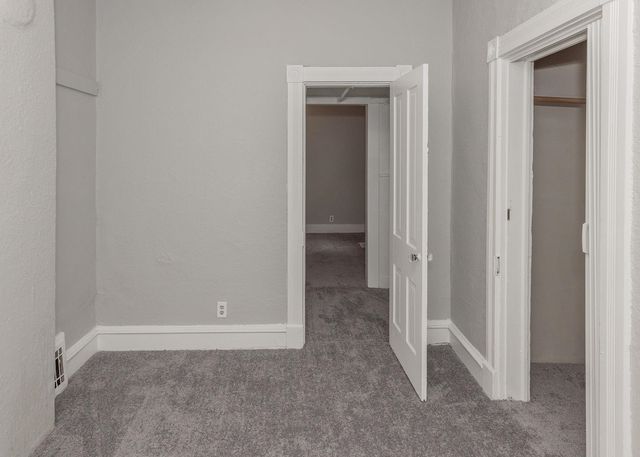 2708 7th Avenue, Rock Island, IL 61201