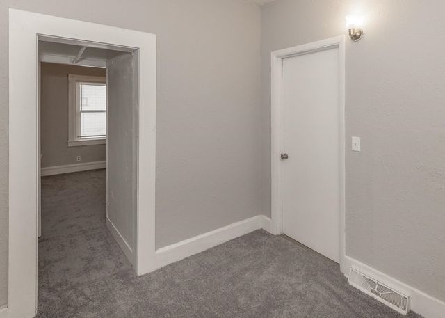 2708 7th Avenue, Rock Island, IL 61201