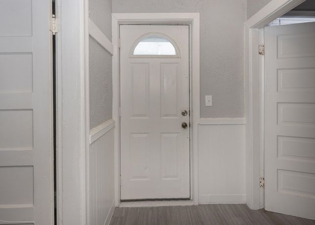 2708 7th Avenue, Rock Island, IL 61201