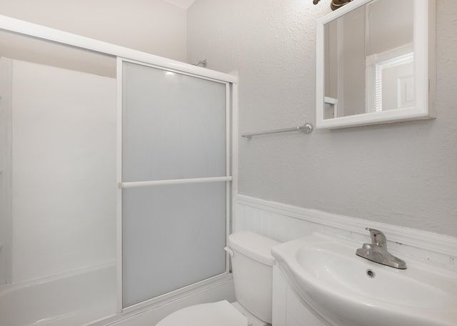 2708 7th Avenue, Rock Island, IL 61201