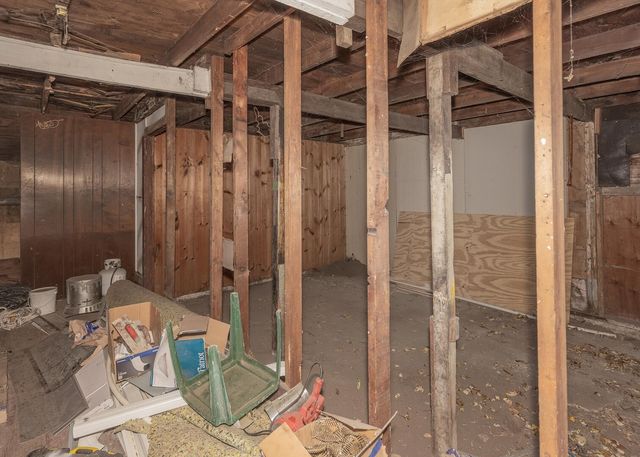 2708 7th Avenue, Rock Island, IL 61201