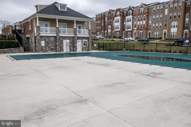 42799 HAY RD, Ashburn, VA 20147