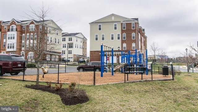 42799 HAY RD, Ashburn, VA 20147