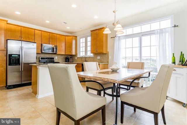 42799 HAY RD, Ashburn, VA 20147
