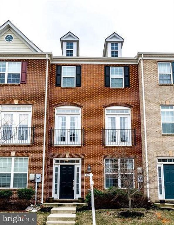 42799 HAY RD, Ashburn, VA 20147