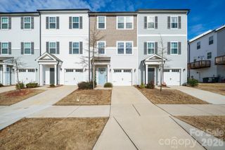 11021 Woodland Creek Way, Charlotte, NC 28262