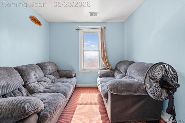 11410 Mackay Street, Hamtramck, MI 48212
