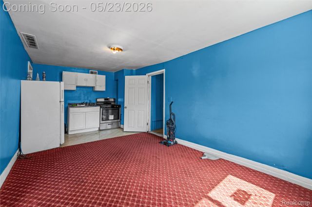 11410 Mackay Street, Hamtramck, MI 48212