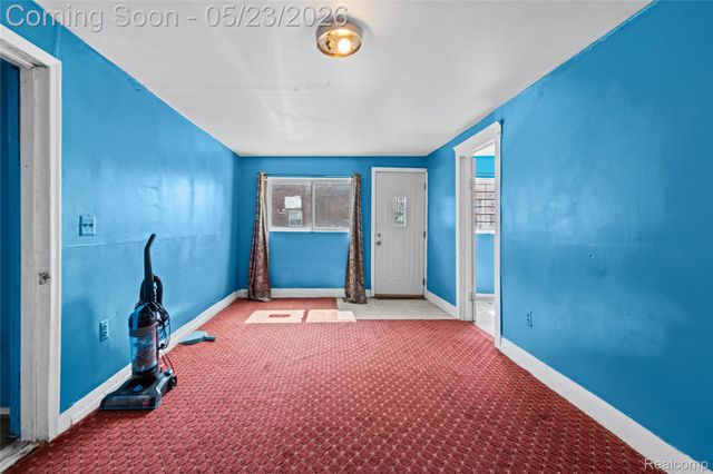 11410 Mackay Street, Hamtramck, MI 48212