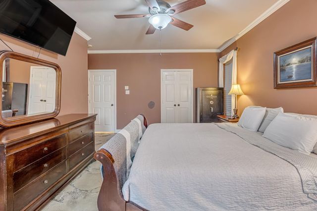 2443 Riverway Oak Drive, Houston, TX 77345