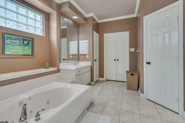 2443 Riverway Oak Drive, Houston, TX 77345