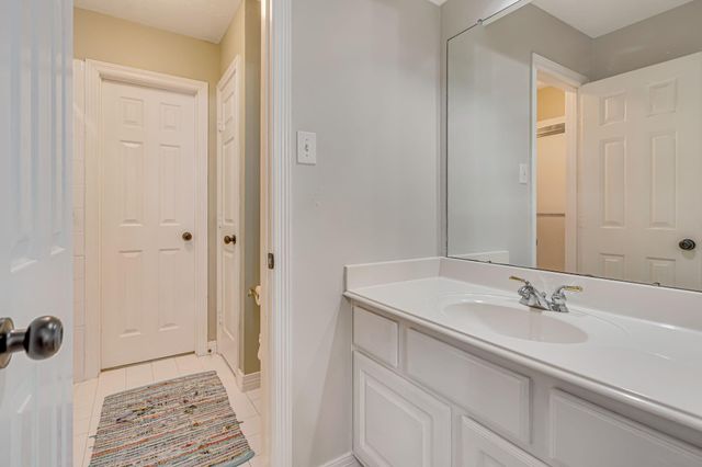 2443 Riverway Oak Drive, Houston, TX 77345