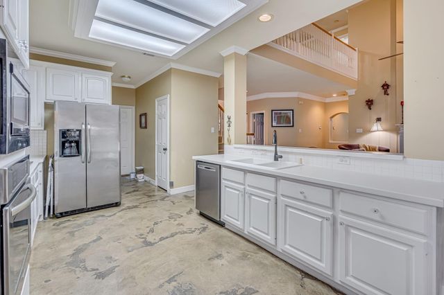 2443 Riverway Oak Drive, Houston, TX 77345