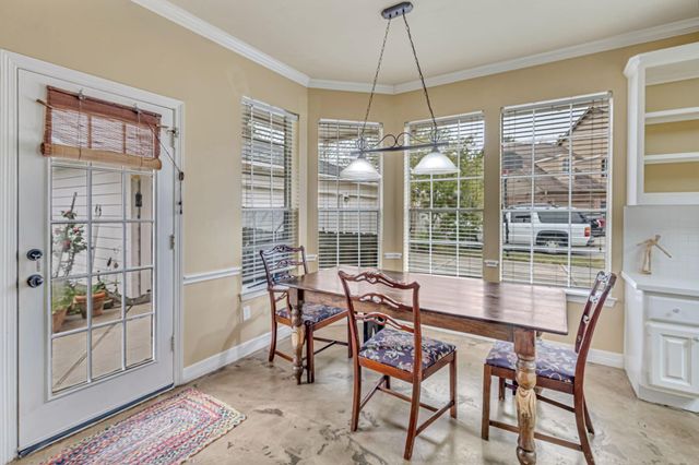 2443 Riverway Oak Drive, Houston, TX 77345