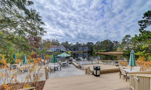 28 Leamington Ln, Hilton Head Island, SC 29928