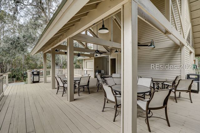 28 Leamington Ln, Hilton Head Island, SC 29928