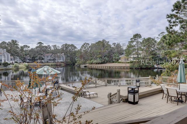 28 Leamington Ln, Hilton Head Island, SC 29928