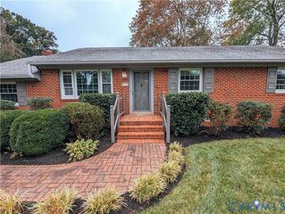 8401 Bronwood Rd, Henrico, VA 23229