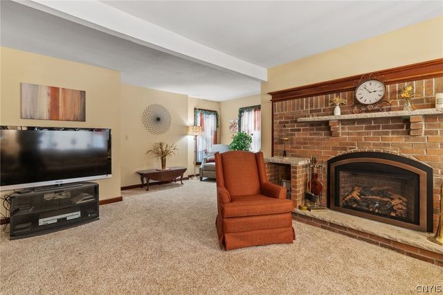 4582 North Street, Dewitt, NY 13078