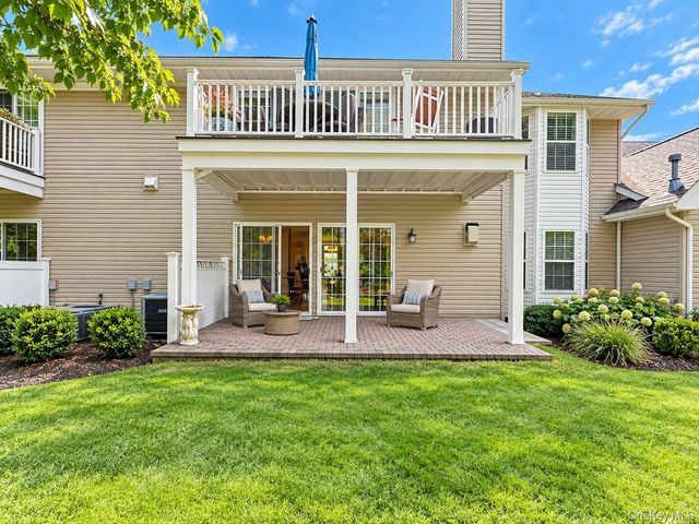 55 Rose Lane, Mount Sinai, NY 11766