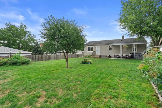 1710 Michigan AVENUE, South Milwaukee, WI 53172