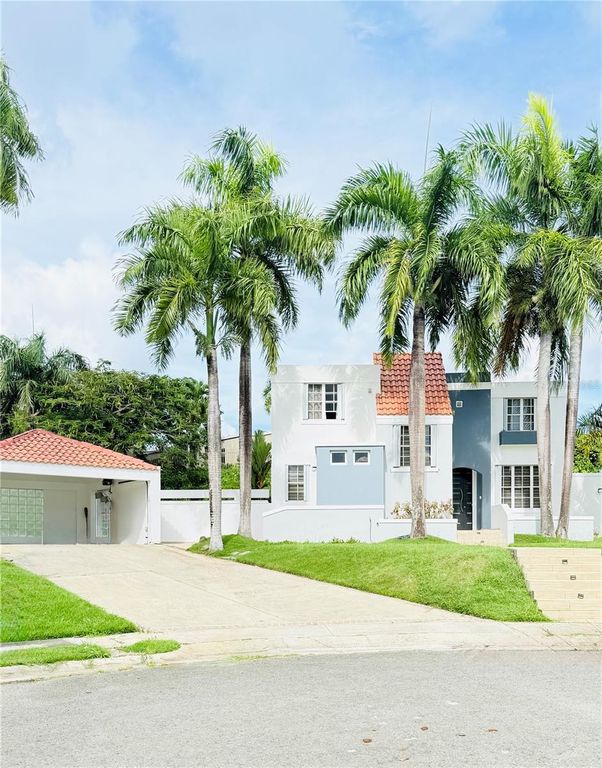 CAMINO DEL VALLE PAISAJE DEL LAGO F4, Luquillo, PR 00773