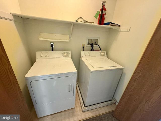 101-B WASHINGTON ST, Shillington, PA 19607