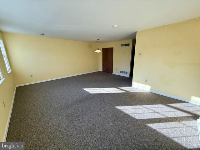 101-B WASHINGTON ST, Shillington, PA 19607