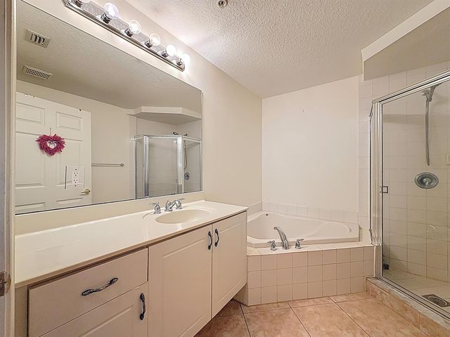 312 Bayfront Drive, Boynton Beach, FL 33435