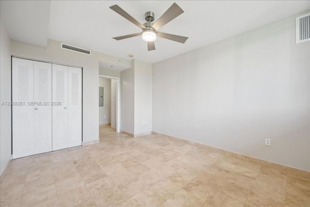 3339 Virginia St PH-3, Miami, FL 33133