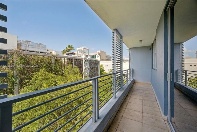 3339 Virginia St PH-3, Miami, FL 33133