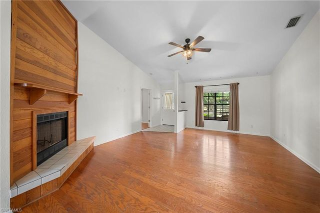3691 4th AVE NE, Naples, FL 34120
