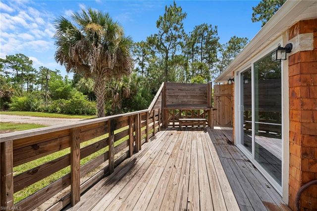 3691 4th AVE NE, Naples, FL 34120