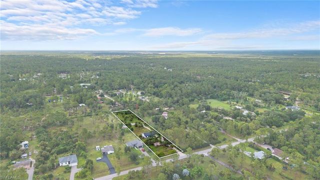 3691 4th AVE NE, Naples, FL 34120