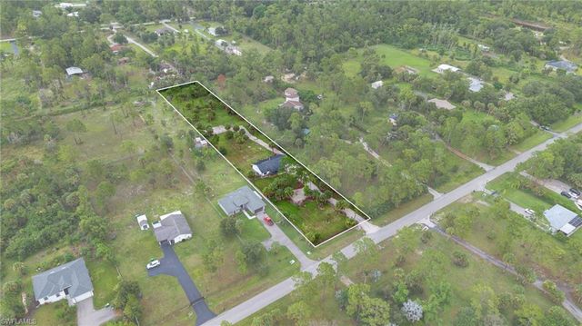 3691 4th AVE NE, Naples, FL 34120