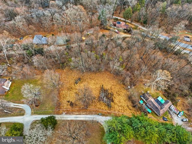 219 A HIGHFIELD RD, Airville, PA 17302