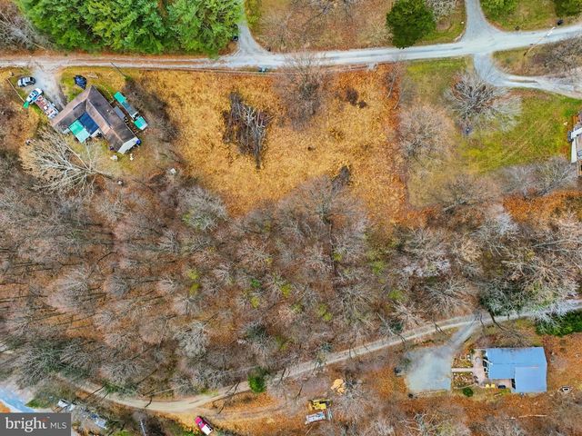 219 A HIGHFIELD RD, Airville, PA 17302