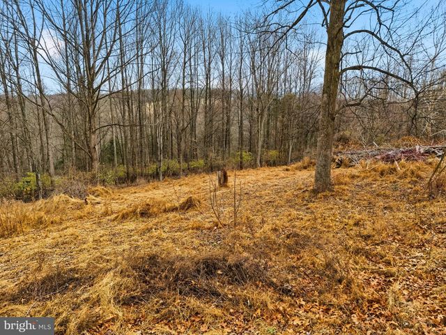 219 A HIGHFIELD RD, Airville, PA 17302