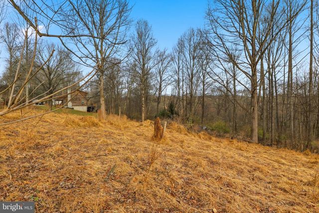 219 A HIGHFIELD RD, Airville, PA 17302