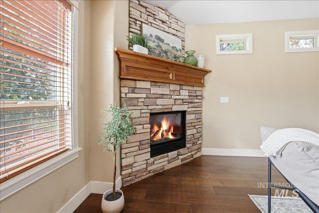 11739 W Creekrapids Dr, Star, ID 83669